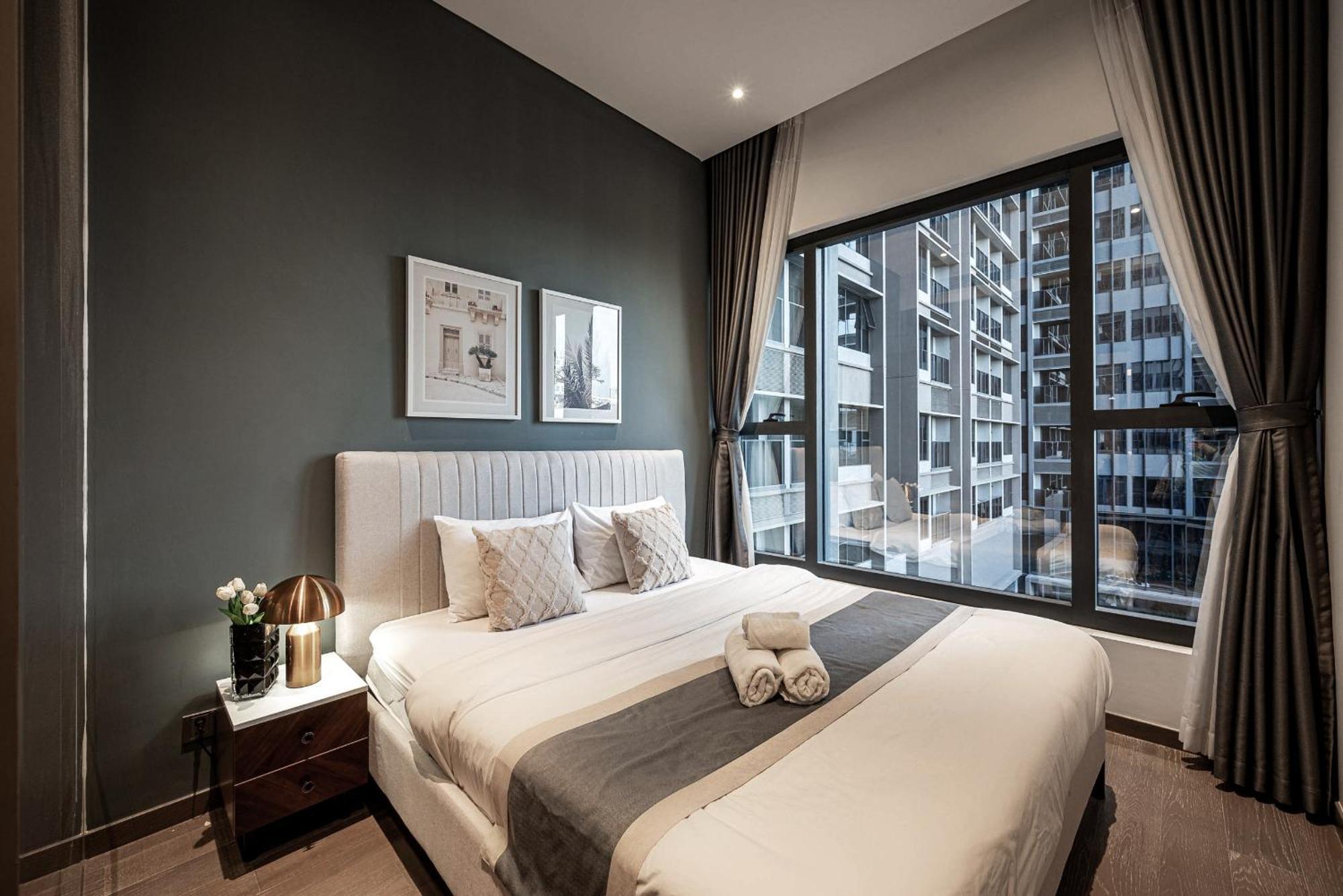 Marq Luxury 25 Gym Center, Infinity Pool Apartment *